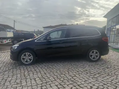BMW 216 Gran Tourer 2018 - 18900 EUR, 103000 km - AUTO.MOTO.pt - 103000km - foto 4 de 26