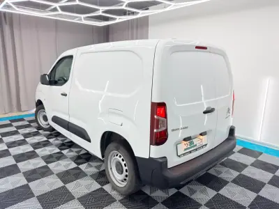 Citroën 2019 - 11000 EUR, 128000 km - AUTO.MOTO.pt - 128000km - foto 5 de 17