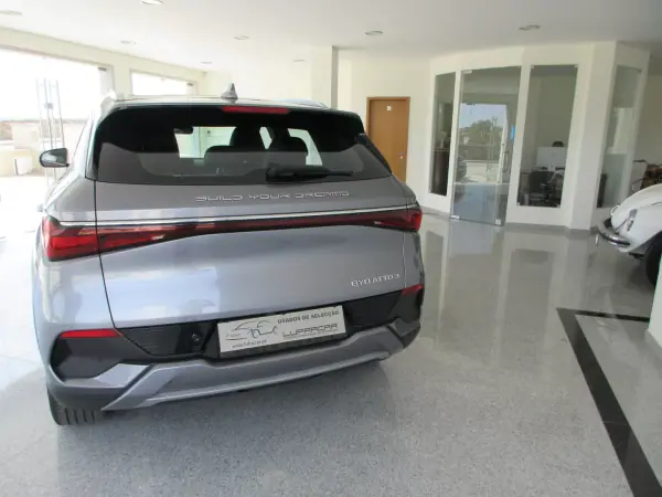 BYD Atto 2 64.8 kWh Comfort 2023 Elétrico