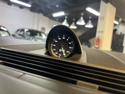 Porsche Panamera Sport Turismo 2020 - 74990 EUR, 120000 km - AUTO.MOTO.pt - 120000km - foto 49 de 56