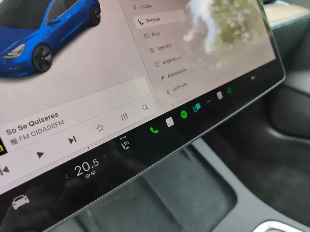 Tesla Model 3 2021 - 25990 EUR, 100000 km - 100000km - foto 45 de 46