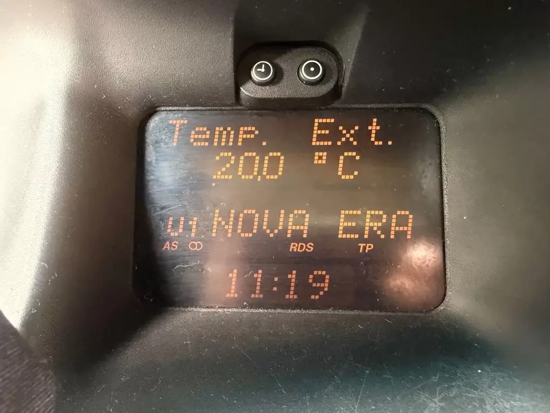 Opel Zafira 2001 - 1750 EUR, 325223 km - 325223km - foto 10 de 38