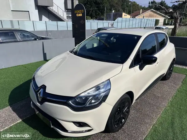 Renault Clio 2017 - 8500 EUR, 135702 km - AUTO.MOTO.pt - 135702km - foto 5 de 47