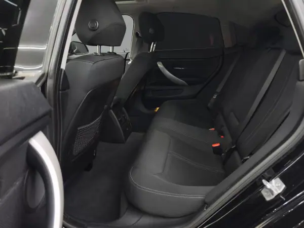 BMW 418 Gran Coupé 2018 - 17950 EUR, 194114 km - AUTO.MOTO.pt - 194114km - foto 40 de 46