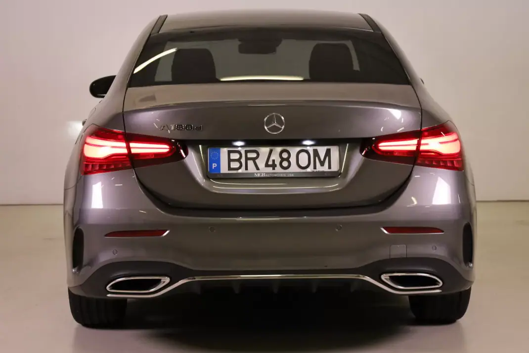 Mercedes-Benz A 180 Limousine 2025 - 39990 EUR, 6272 km - AUTO.MOTO.pt - 6272km - foto 15 de 47