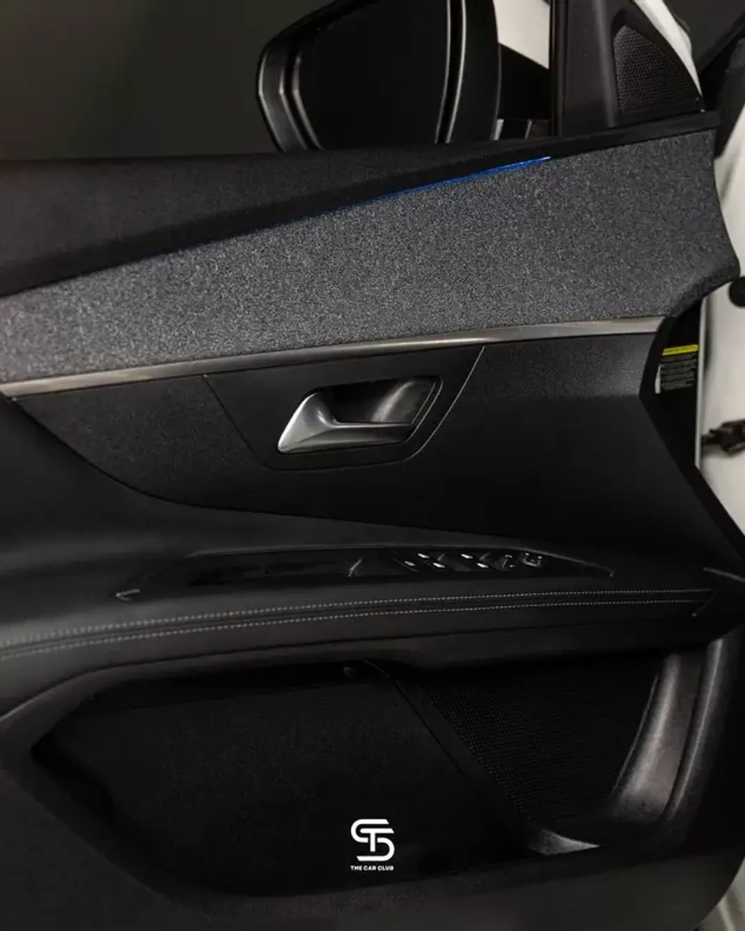 Peugeot 3008 2019 - 17950 EUR, 129000 km - AUTO.MOTO.pt - 129000km - foto 14 de 20