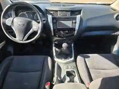 Nissan Navara 2017 - 22250 EUR, 188270 km - AUTO.MOTO.pt - 188270km - foto 14 de 14