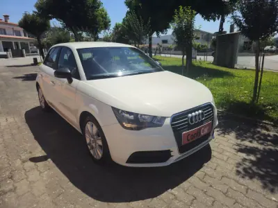 Audi A1 Sportback 2013 - 9500 EUR, 141870 km - AUTO.MOTO.pt - 141870km - foto 1 de 12