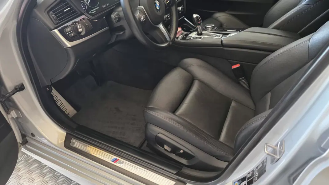 BMW 520 2017 - 20900 EUR, 173273 km - AUTO.MOTO.pt - 173273km - foto 42 de 61