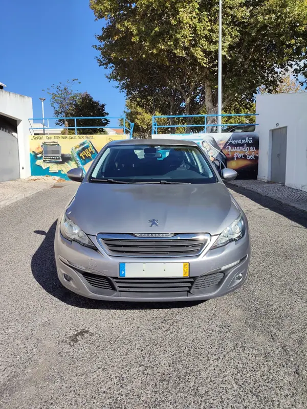 Peugeot 308 2015 — foto 2 de 14