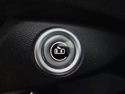 Fiat 500e 2021 - 15995 EUR, 32834 km - AUTO.MOTO.pt - 32834km - foto 28 de 29