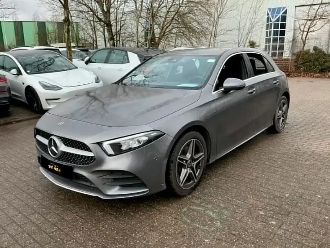 Mercedes-Benz A 250 2021 - 26790 EUR, 73975 km - AUTO.MOTO.pt - 73975km - foto 1 de 8