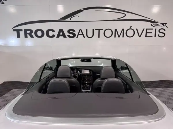 Audi A5 Cabrio 2009 - 15900 EUR, 186000 km - AUTO.MOTO.pt - 186000km - foto 26 de 45