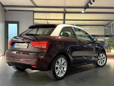 Audi A1 2011 - 9990 EUR, 218000 km - AUTO.MOTO.pt - 218000km - foto 10 de 34