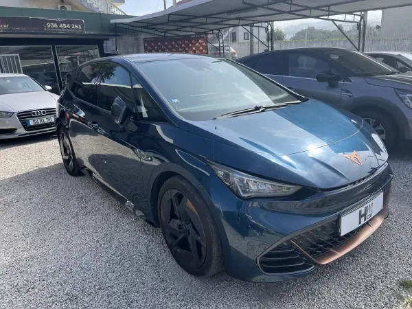 Cupra Born 2021 - 23990 EUR, 120500 km - AUTO.MOTO.pt - 120500km - foto 3 de 18