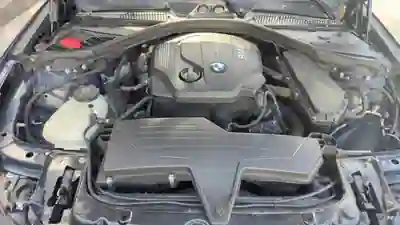 BMW 116 2015 - 9990 EUR, 227000 km - AUTO.MOTO.pt - 227000km - foto 10 de 13