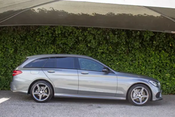 Mercedes-Benz C 250 2017 - 27900 EUR, 104000 km - AUTO.MOTO.pt - 104000km - foto 6 de 18