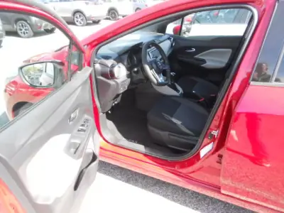 Nissan Micra 2018 - 11900 EUR, 169700 km - AUTO.MOTO.pt - 169700km - foto 9 de 12