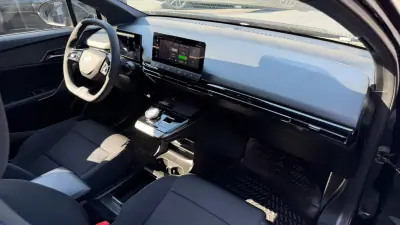MG MG4 2023 - 21900 EUR, 48000 km - 48000km - foto 12 de 12