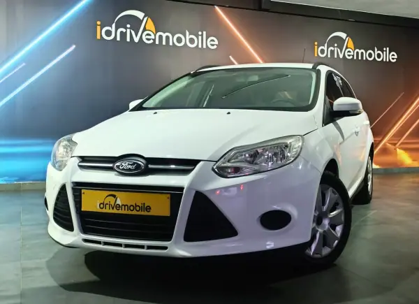 Ford Focus 2014 - 8750 EUR, 124734 km - AUTO.MOTO.pt - 124734km - foto 2 de 24