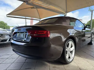 Audi A5 Cabrio 2011 - 14950 EUR, 274529 km - AUTO.MOTO.pt - 274529km - foto 9 de 37
