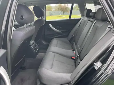 BMW 320 2013 - 13900 EUR, 220000 km - AUTO.MOTO.pt - 220000km - foto 27 de 55