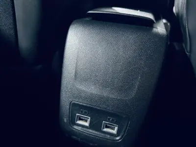 Peugeot 208 2022 - 15990 EUR, 75129 km - AUTO.MOTO.pt - 75129km - foto 24 de 35