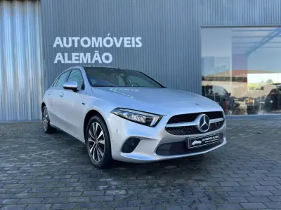 Mercedes-Benz A 250e 2021 - 26950 EUR, 74456 km - AUTO.MOTO.pt - 74456km - foto 2 de 17
