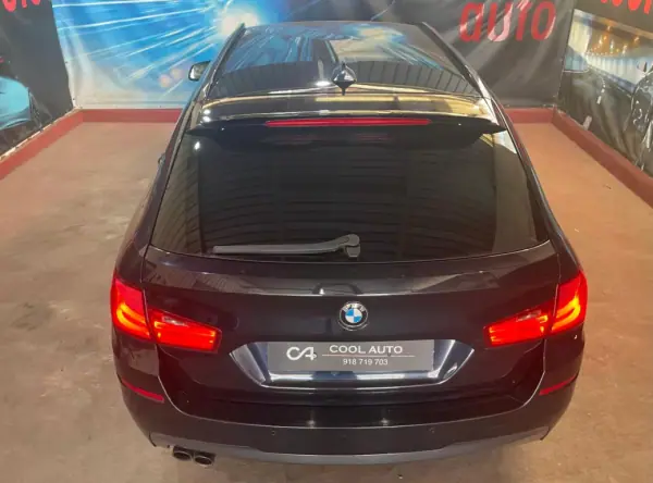 BMW 520 2010 - 15999 EUR, 174000 km - AUTO.MOTO.pt - 174000km - foto 15 de 51