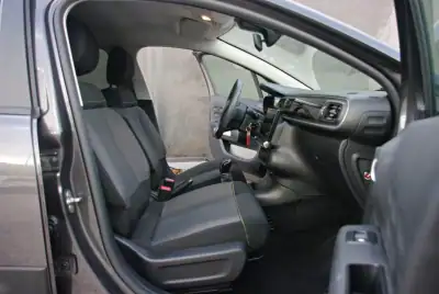Citroën C3 2019 - 13900 EUR, 38919 km - AUTO.MOTO.pt - 38919km - foto 21 de 33