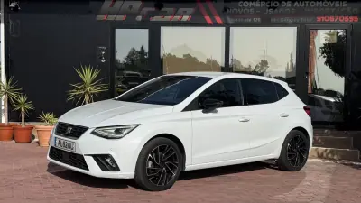 SEAT Ibiza 2021 - 15990 EUR, 70000 km - AUTO.MOTO.pt - 70000km - foto 2 de 33