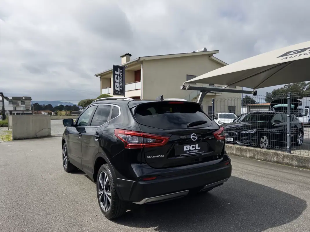 Nissan Qashqai 2018 - 17990 EUR, 156000 km - AUTO.MOTO.pt - 156000km - foto 5 de 36