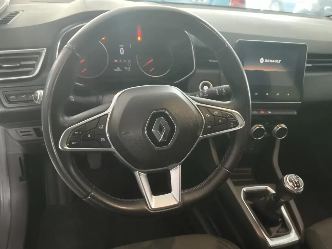 Renault Clio 2020 - 11990 EUR, 99000 km - AUTO.MOTO.pt - 99000km - foto 9 de 12