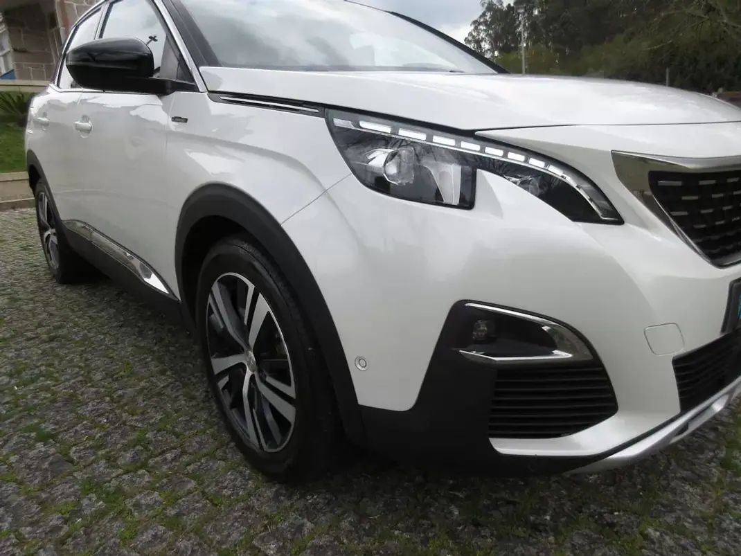 Peugeot 3008 2017 - 16990 EUR, 209000 km - 209000km - foto 14 de 48