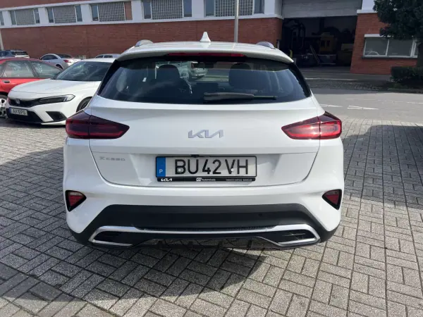 Kia XCeed 2025 - 22500 EUR, 3500 km - AUTO.MOTO.pt - 3500km - foto 5 de 21