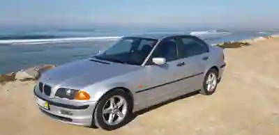 BMW 320 1999 - 337471km
