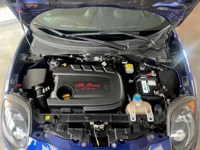 Alfa Romeo MiTo 2016 - 9999 EUR, 135500 km - AUTO.MOTO.pt - 135500km - foto 43 de 60