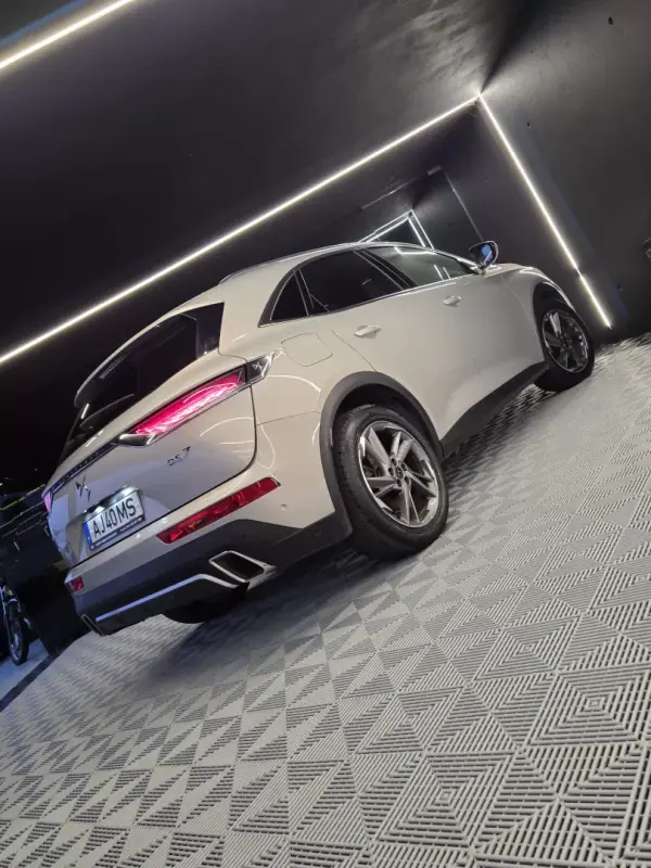 DS DS7 Crossback 2021 - 26750 EUR, 158000 km - AUTO.MOTO.pt - 158000km - foto 11 de 32