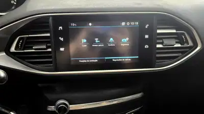 Peugeot 308 SW 2018 - 12650 EUR, 133760 km - AUTO.MOTO.pt - 133760km - foto 28 de 60