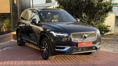 Volvo XC 90 2021 - 43990 EUR, 104000 km - AUTO.MOTO.pt - 104000km - foto 14 de 47