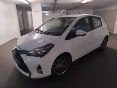 Toyota Yaris 2016 - 10500 EUR, 116000 km - 116000km - foto 6 de 11
