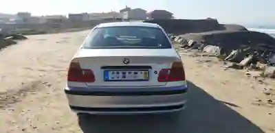 BMW 320 1999 - 3650 EUR, 337471 km - AUTO.MOTO.pt - 337471km - foto 3 de 11