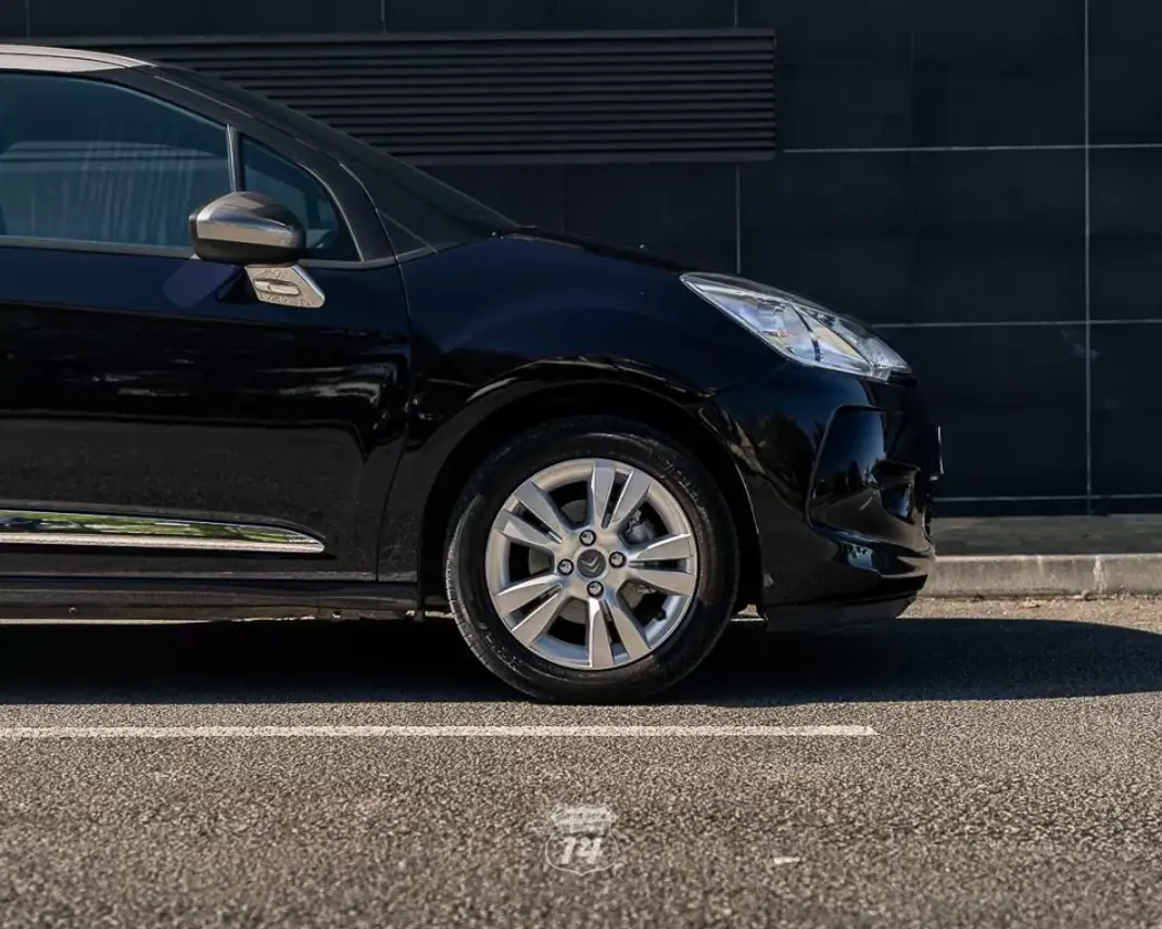 Citroën DS3 2014 - 7490 EUR, 94440 km - 94440km - foto 8 de 26