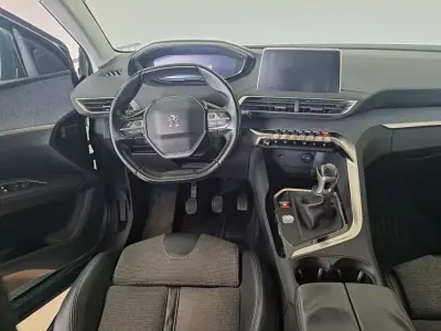 Peugeot 5008 2017 - 12950 EUR, 234201 km - AUTO.MOTO.pt - 234201km - foto 11 de 35