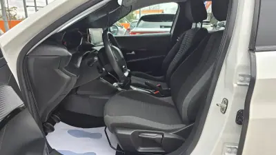 Peugeot 208 2022 - 14750 EUR, 32220 km - AUTO.MOTO.pt - 32220km - foto 11 de 20