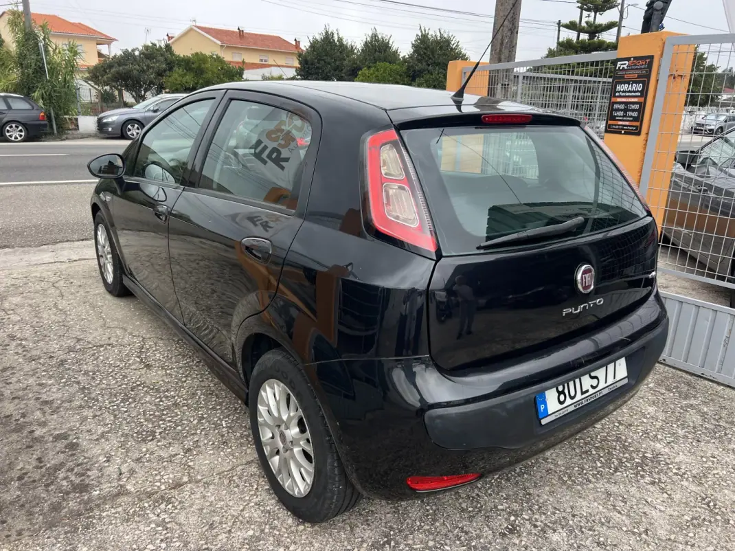 Fiat Punto Evo 2011 - 3900 EUR, 218885 km - 218885km - foto 7 de 7