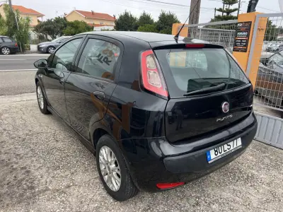 Fiat Punto Evo 2011 - 3900 EUR, 218885 km - 218885km - foto 7 de 7