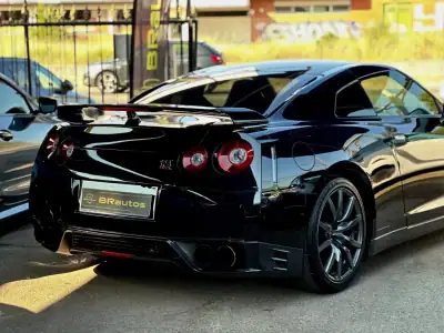 Nissan GT-R 2014 - 129900 EUR, 116000 km - AUTO.MOTO.pt - 116000km - foto 9 de 18