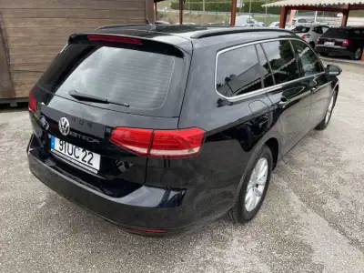 Volkswagen Passat Variant 2018 - 19990 EUR, 177800 km - AUTO.MOTO.pt - 177800km - foto 3 de 19