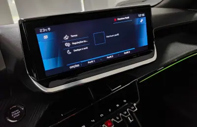 Peugeot 2008 2020 - 15990 EUR, 67000 km - AUTO.MOTO.pt - 67000km - foto 60 de 61